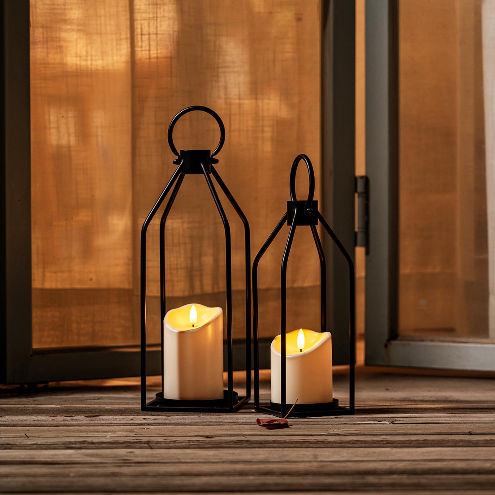 Homemory dining-table display lantern—rustic charm for any room.