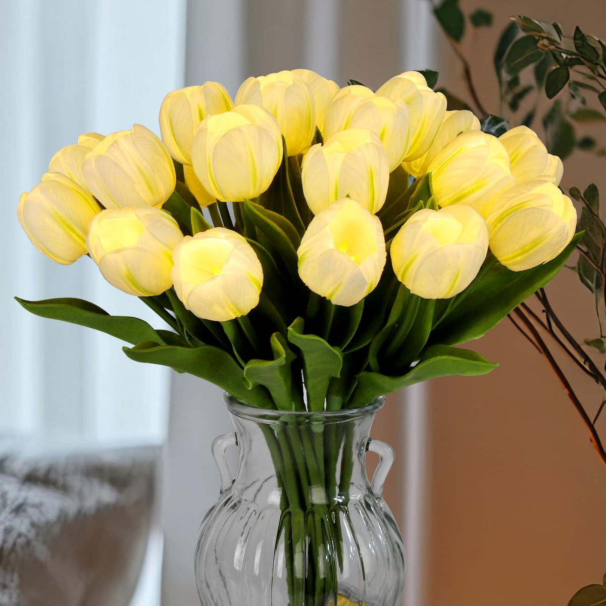 HOMESEASONS 20-piece LED tulips light bouquet for warm dining table ambience.