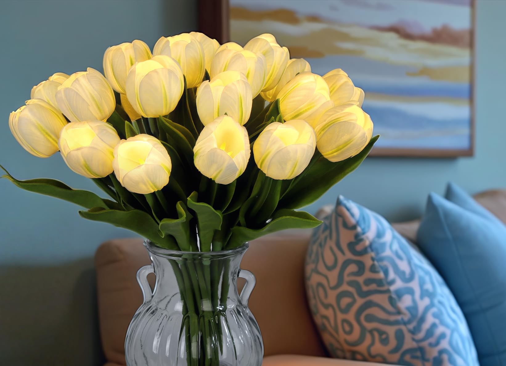 HOMESEASONS tulip lights timer function enables effortless evening ambiance.