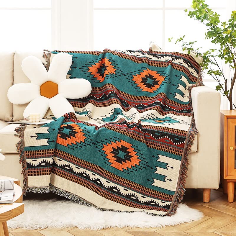 Homesy office picnic blanket keeps you warm during travel.