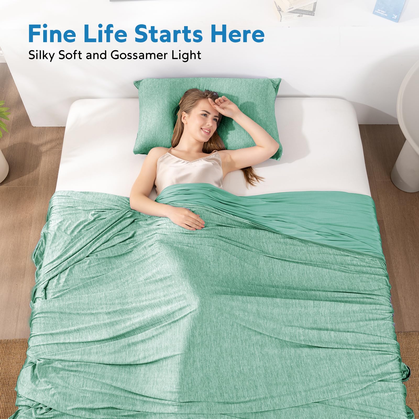 HOMFINE cooling blanket on bed or couch for versatile cooling.
