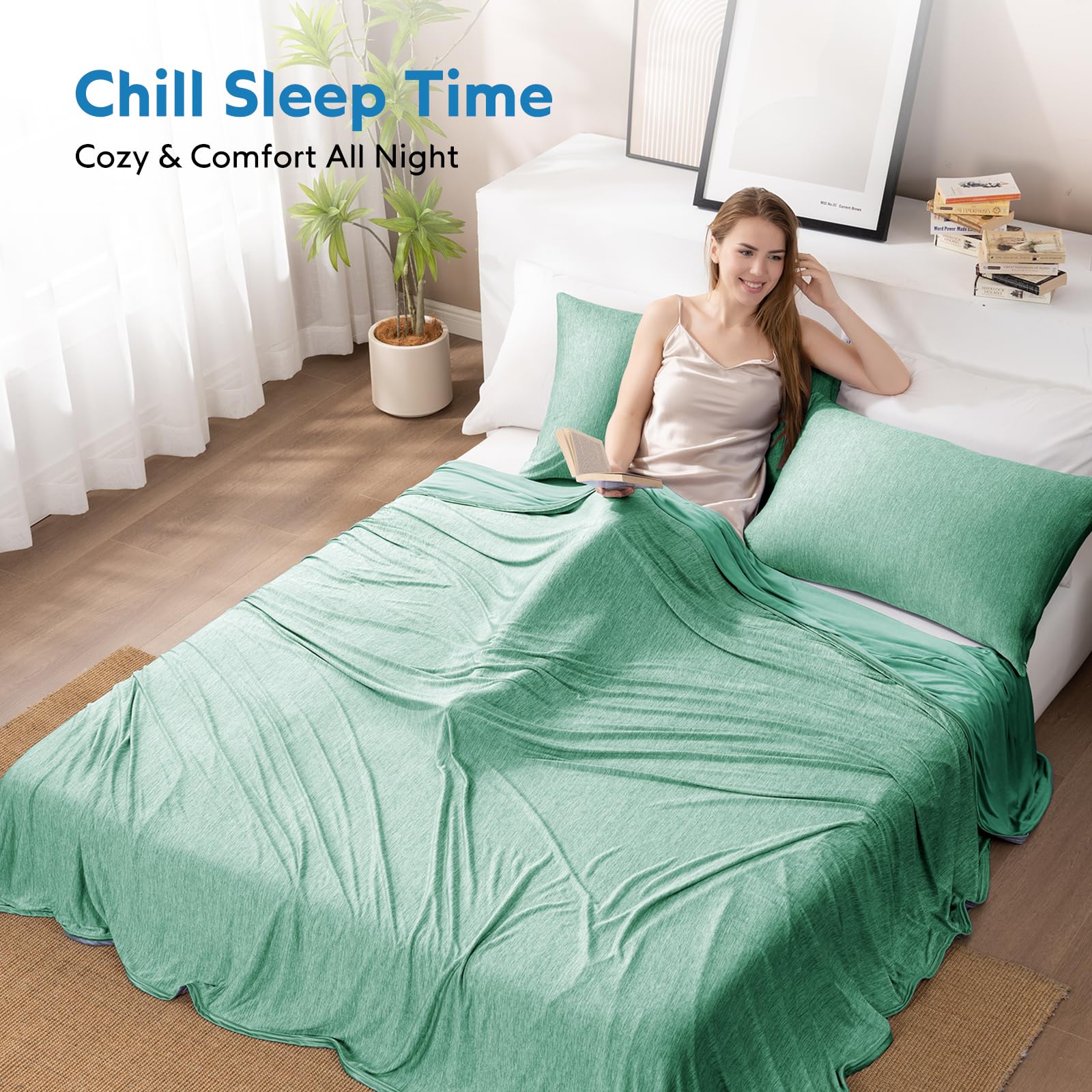 HOMFINE cooling blanket lightweight and portable for travel.