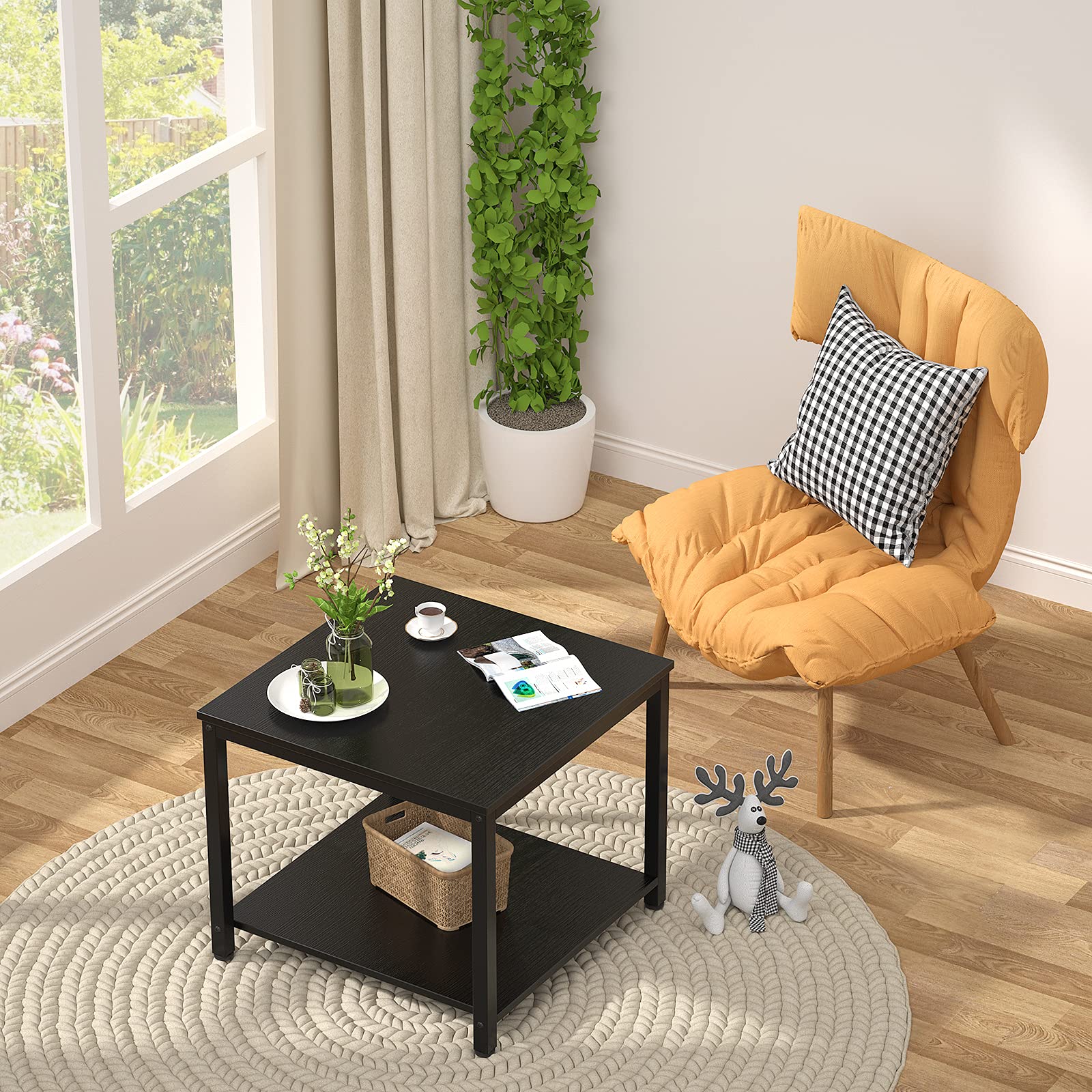 Homieasy side table surface is water-resistant and easy to clean