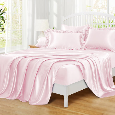 Envelope pillowcases from Homiest with ruffled edges for neat corners