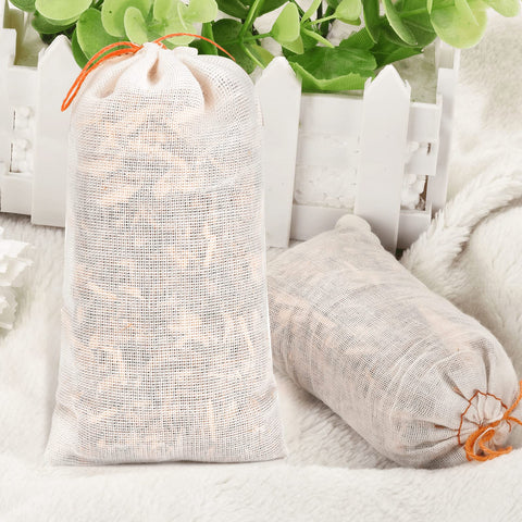 Premium U.S. eastern red cedar provides natural fragrance without chemicals.