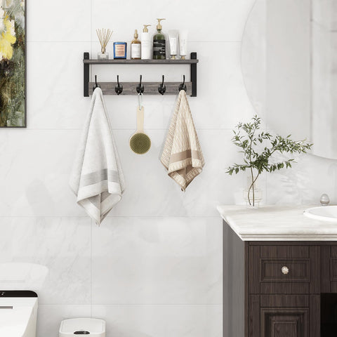 Homode five-hook rail keeps coats and bags neatly.