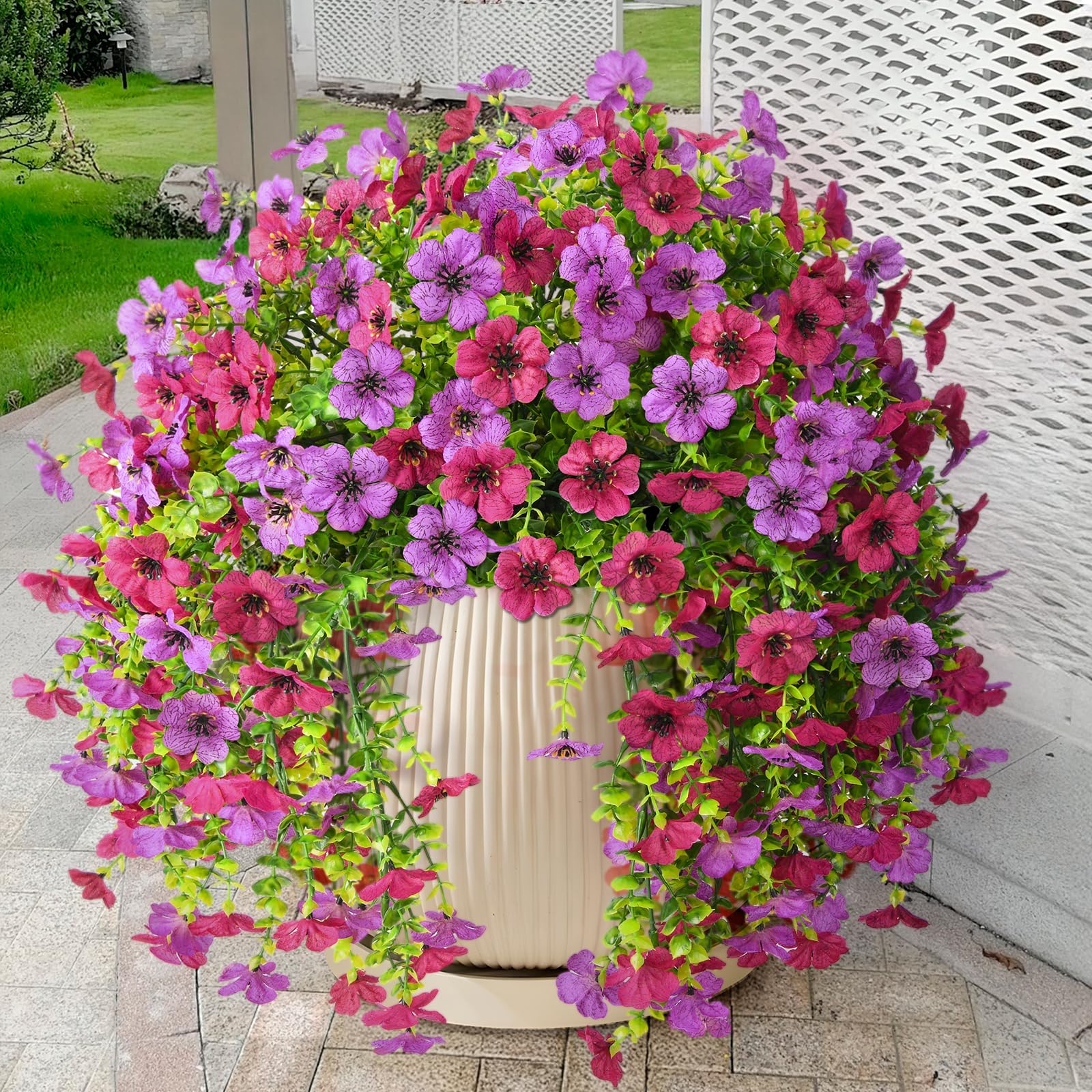 Homsunny outdoor-ready silk flowers for patio displays stay vivid in harsh weather.