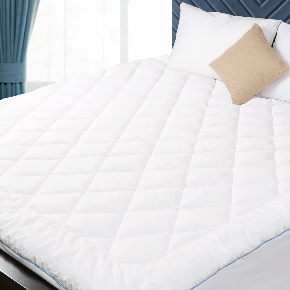 HOMTEC Queen Mattress Pad top layer cotton for soft, breathable sleep.