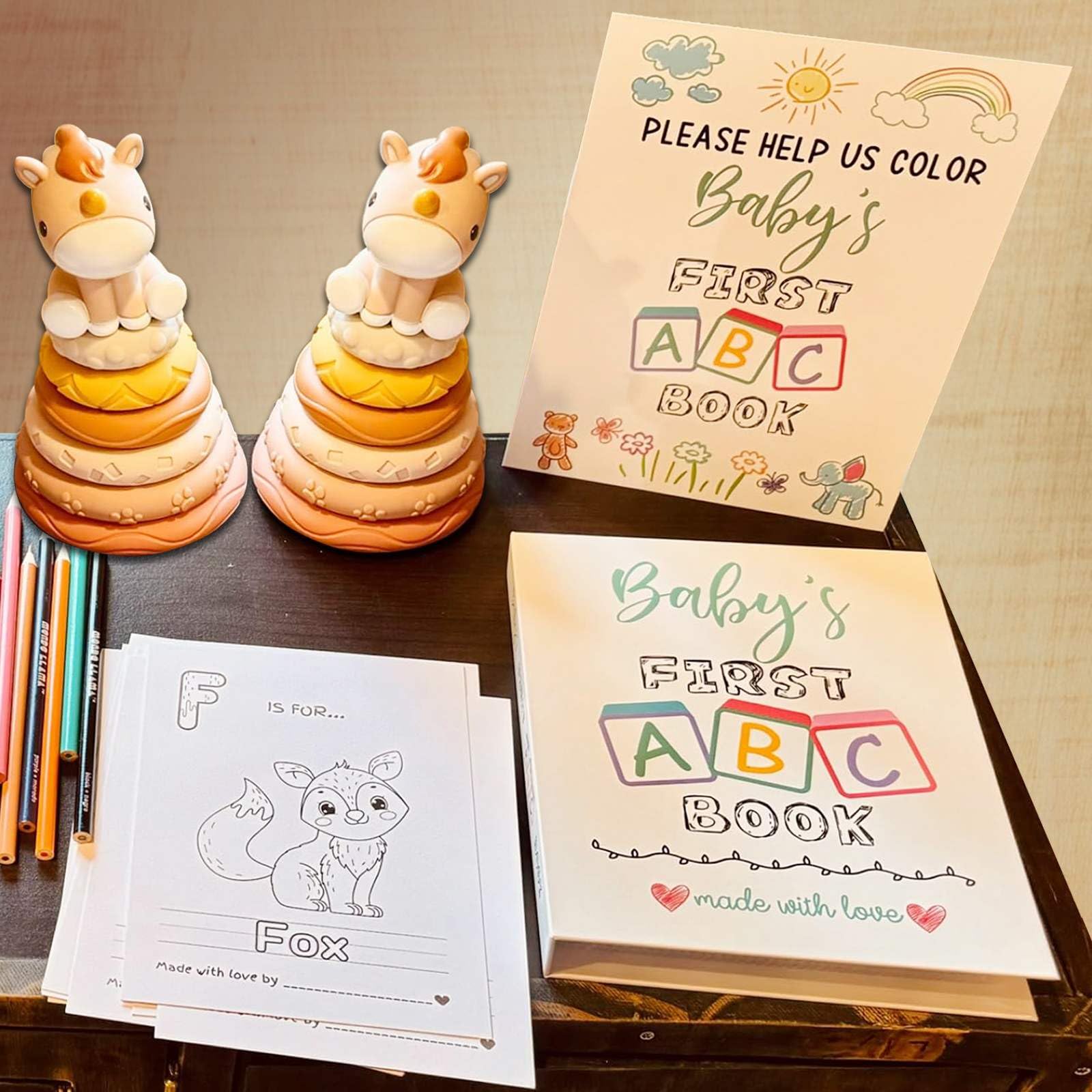 Hongpar hard‑backed album and page‑safe materials protect memories during celebrations.