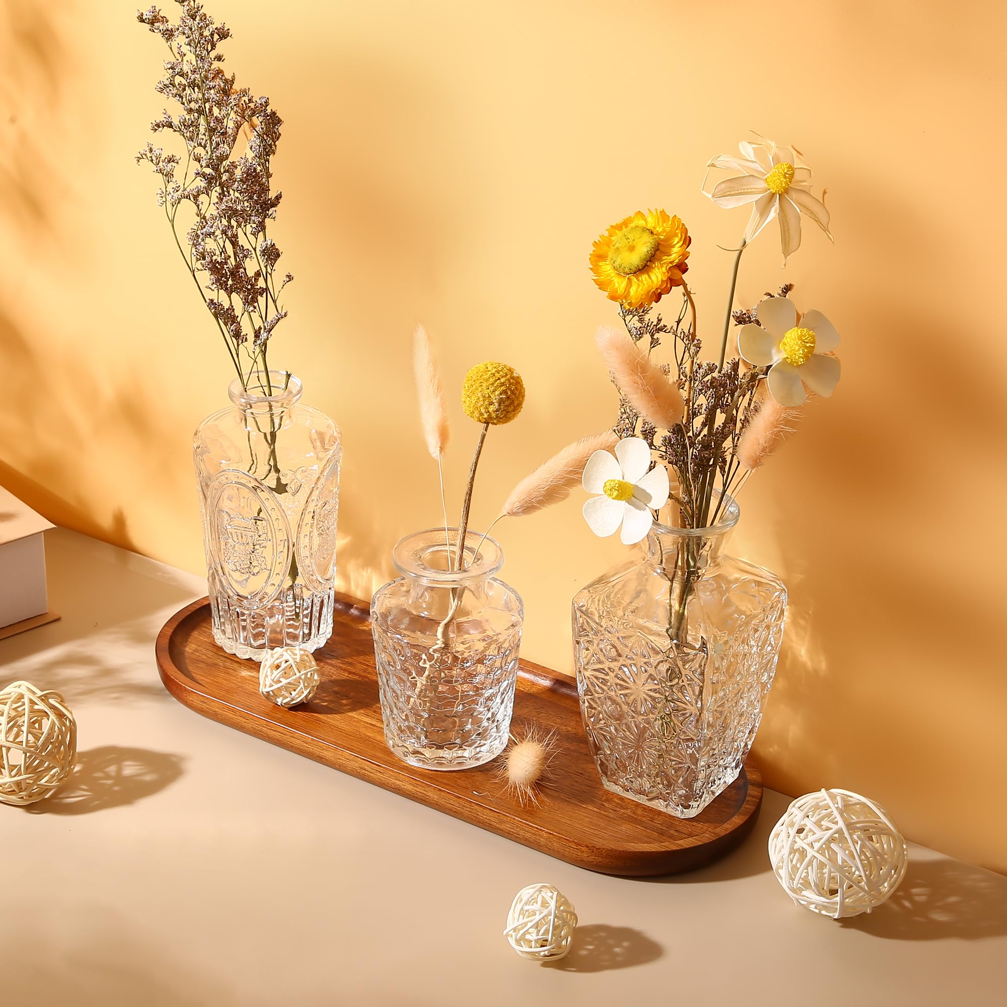 Hongqu US vintage etched-pattern vases add timeless charm to DIY centerpieces.