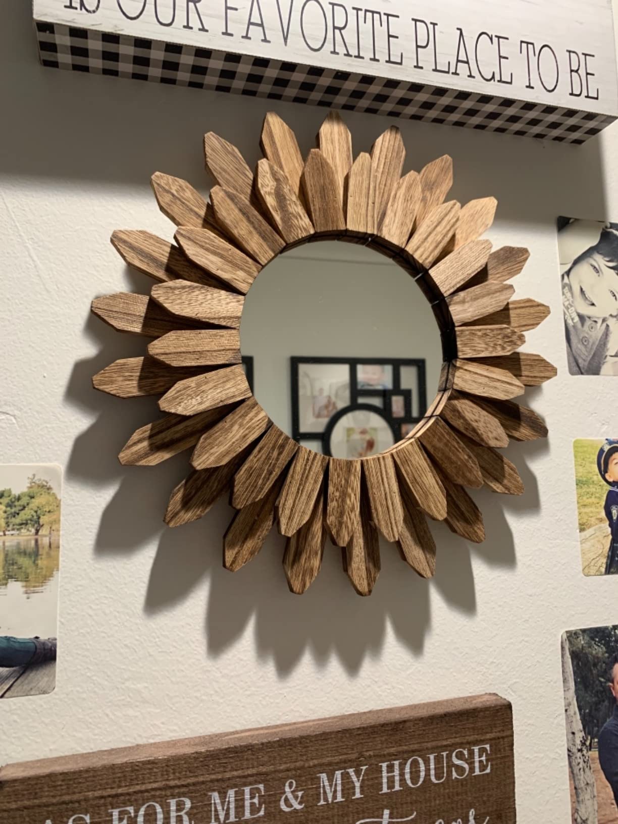 Honiway no distortion mirror with high polish glass delivers clear reflections.
