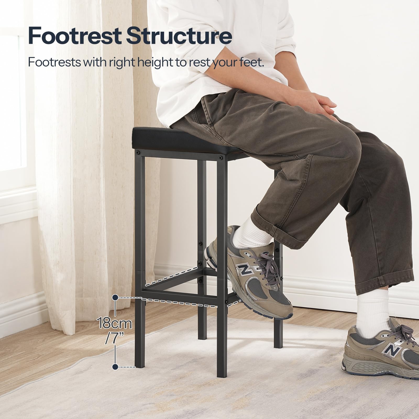 HOOBRO 24 8 inch height bar stool in kitchen setting