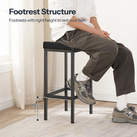HOOBRO 24 8 inch height bar stool in kitchen setting
