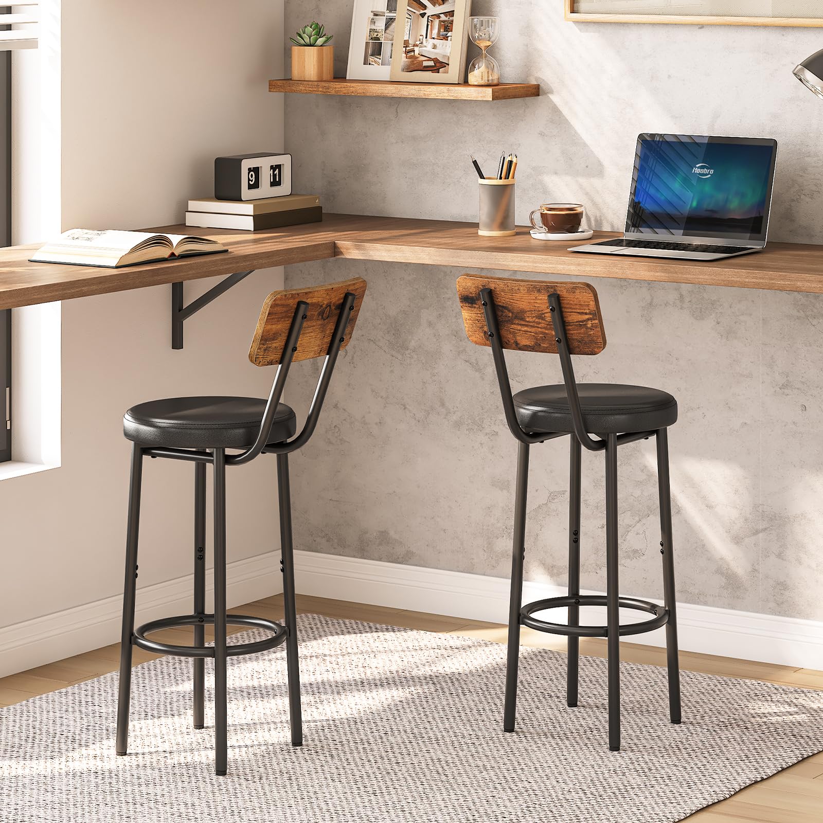 HOOBRO black PU seat with particleboard frame for durable use.