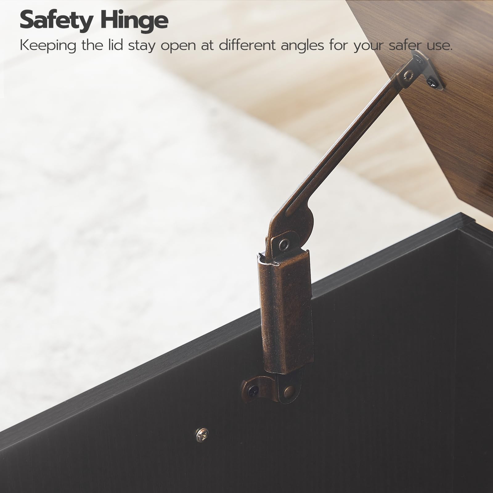 HOOBRO bh141cw01 large-capacity interior fits clothes, books, and toys.