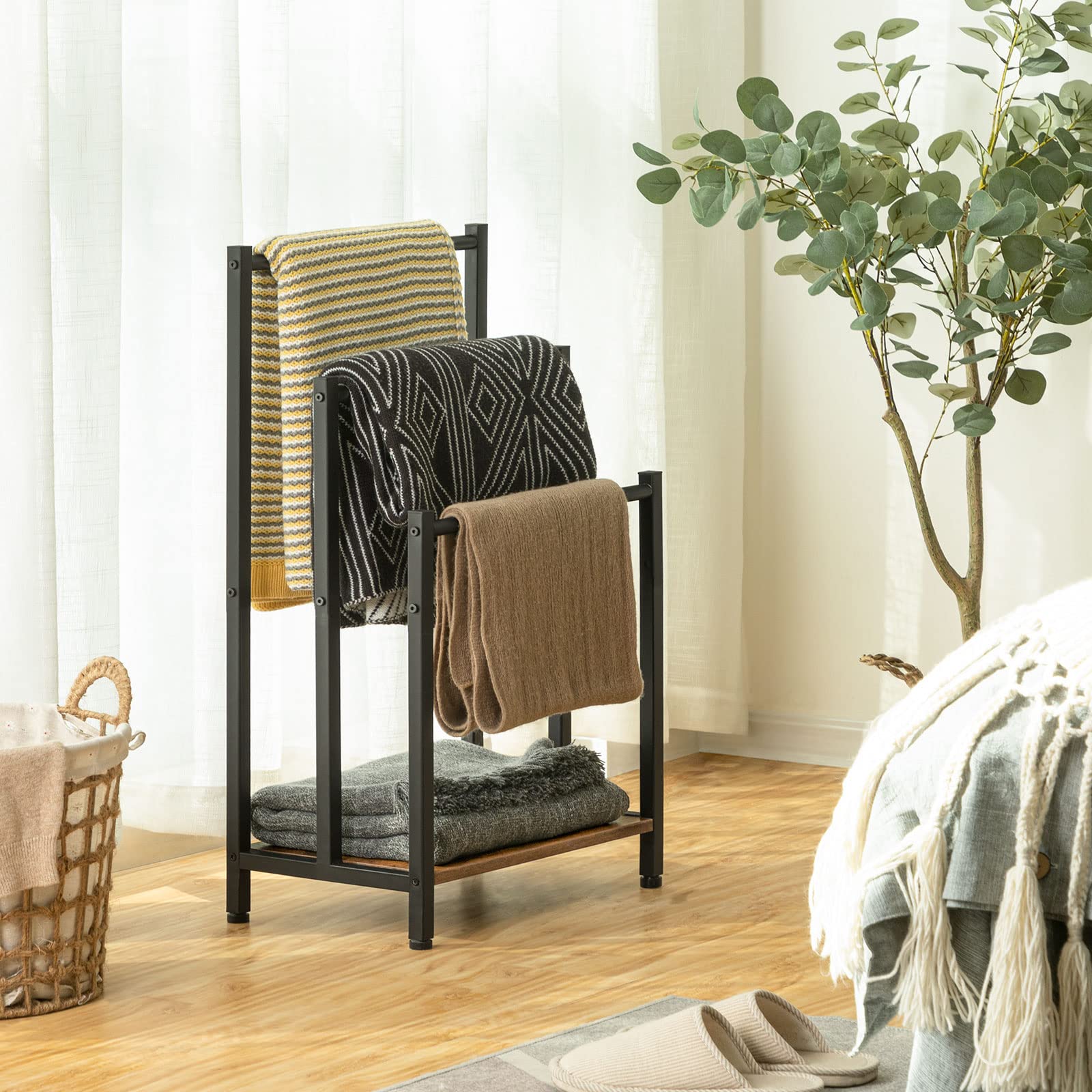 HOOBRO Blanket rack in living room for neatly stored throws and decor items.