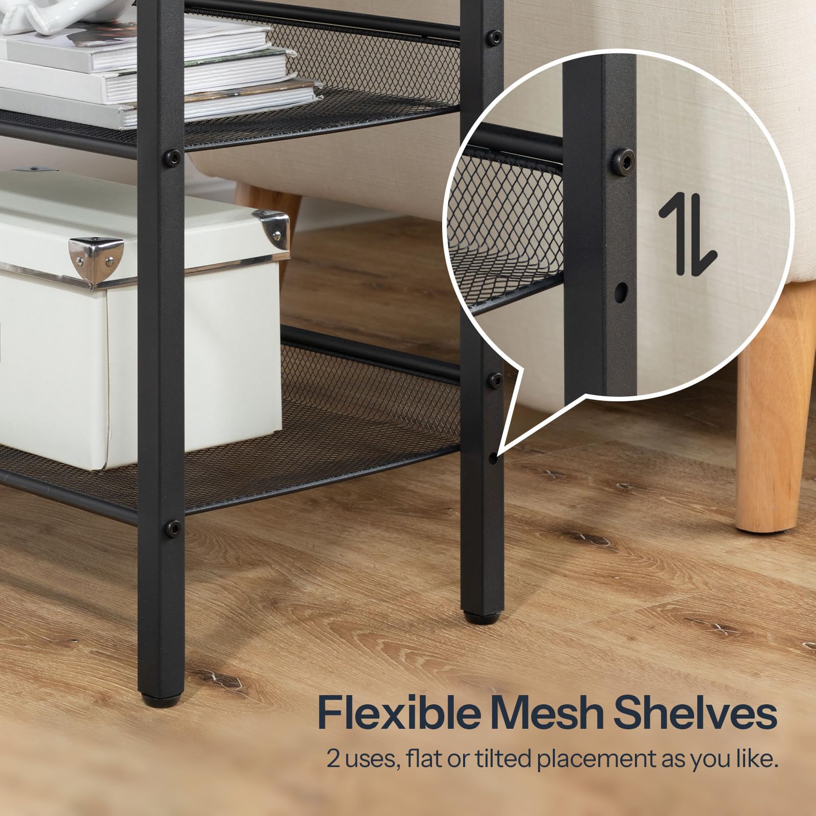 HOOBRO End Table blends black mesh with antique finish for character.