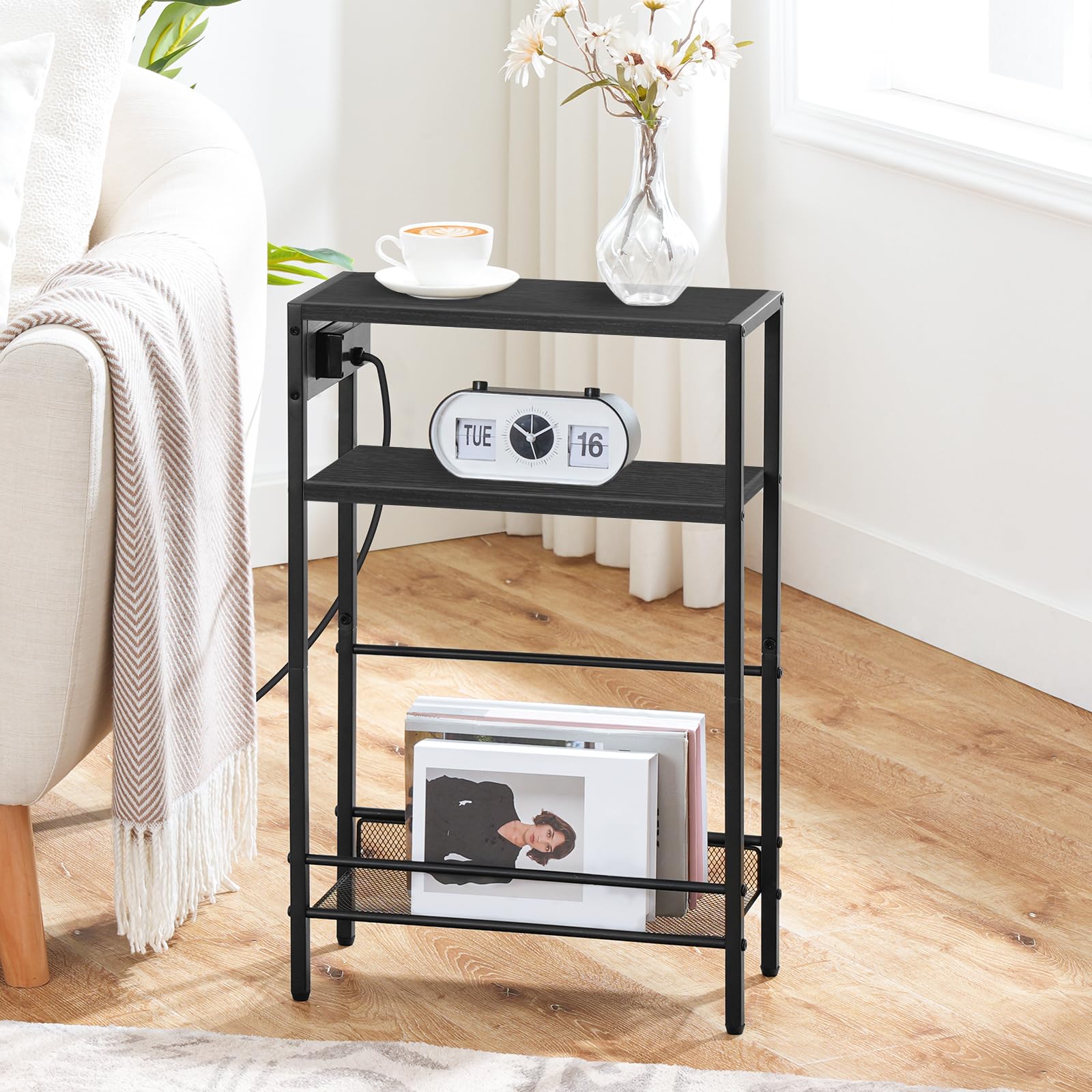 HOOBRO multipurpose display shelf as a living room surface