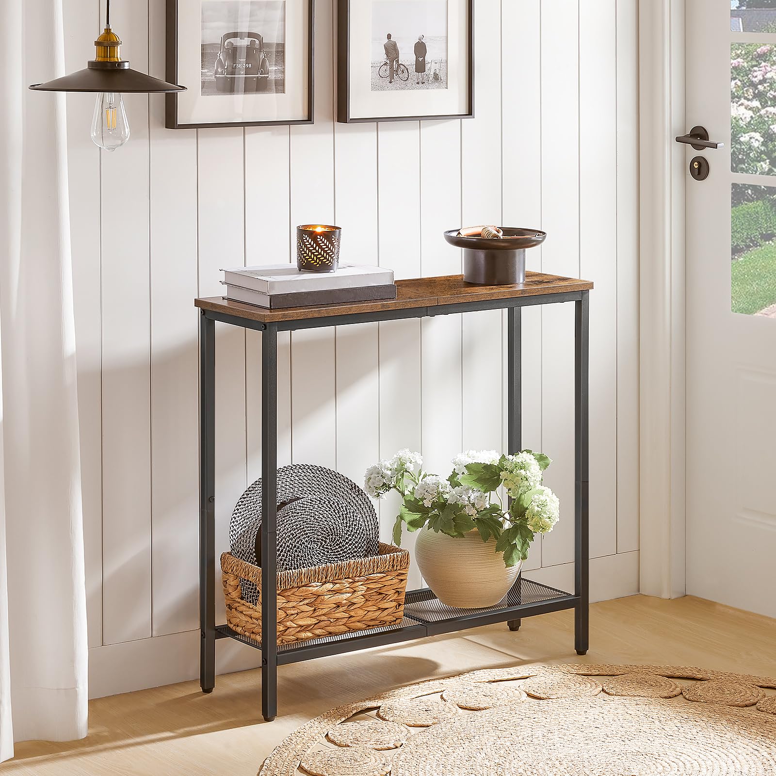 HOOBRO narrow console table at the entryway keeps keys and mail organized.