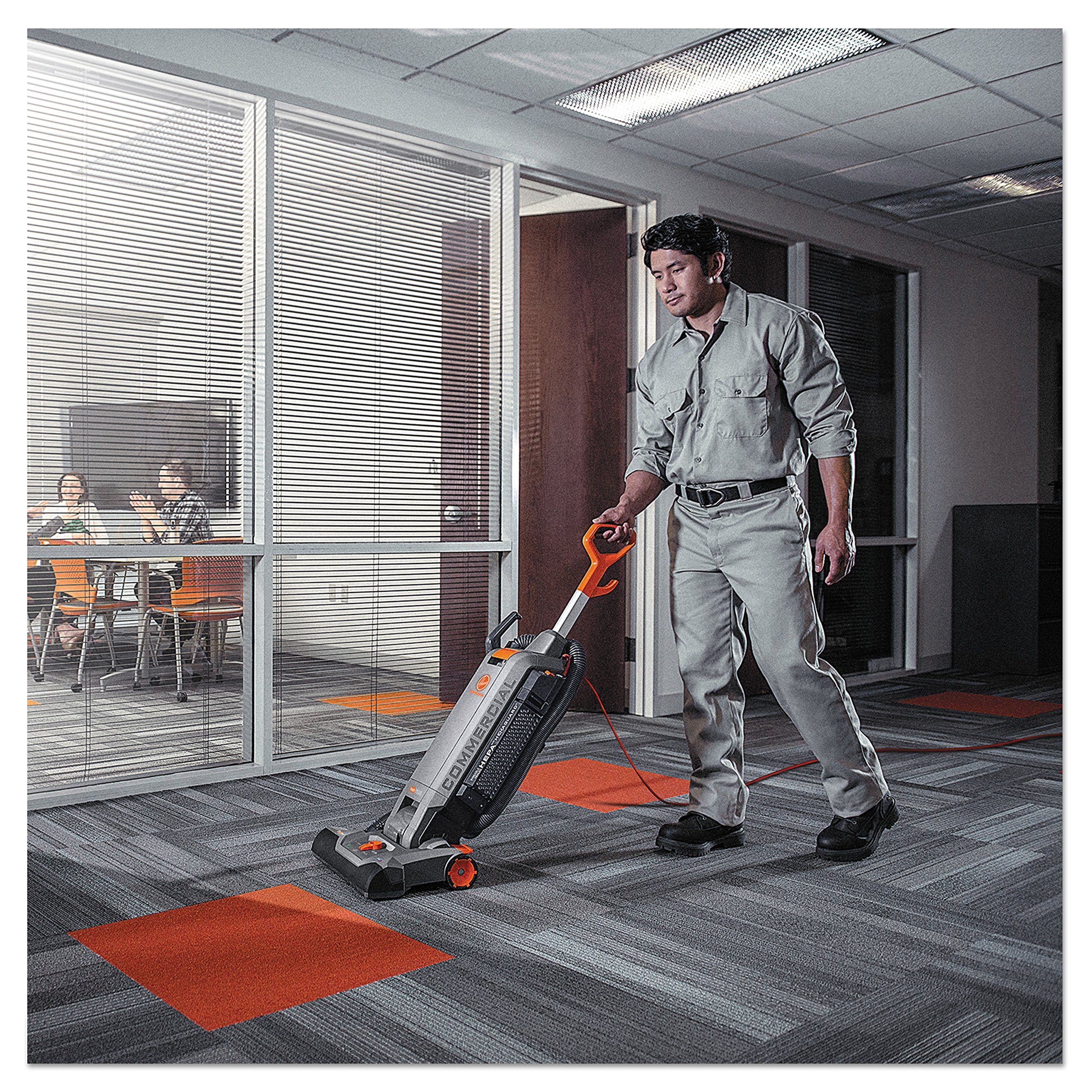 Hoover HushTone IntelliBelt belt system protecting the brushroll during cleaning