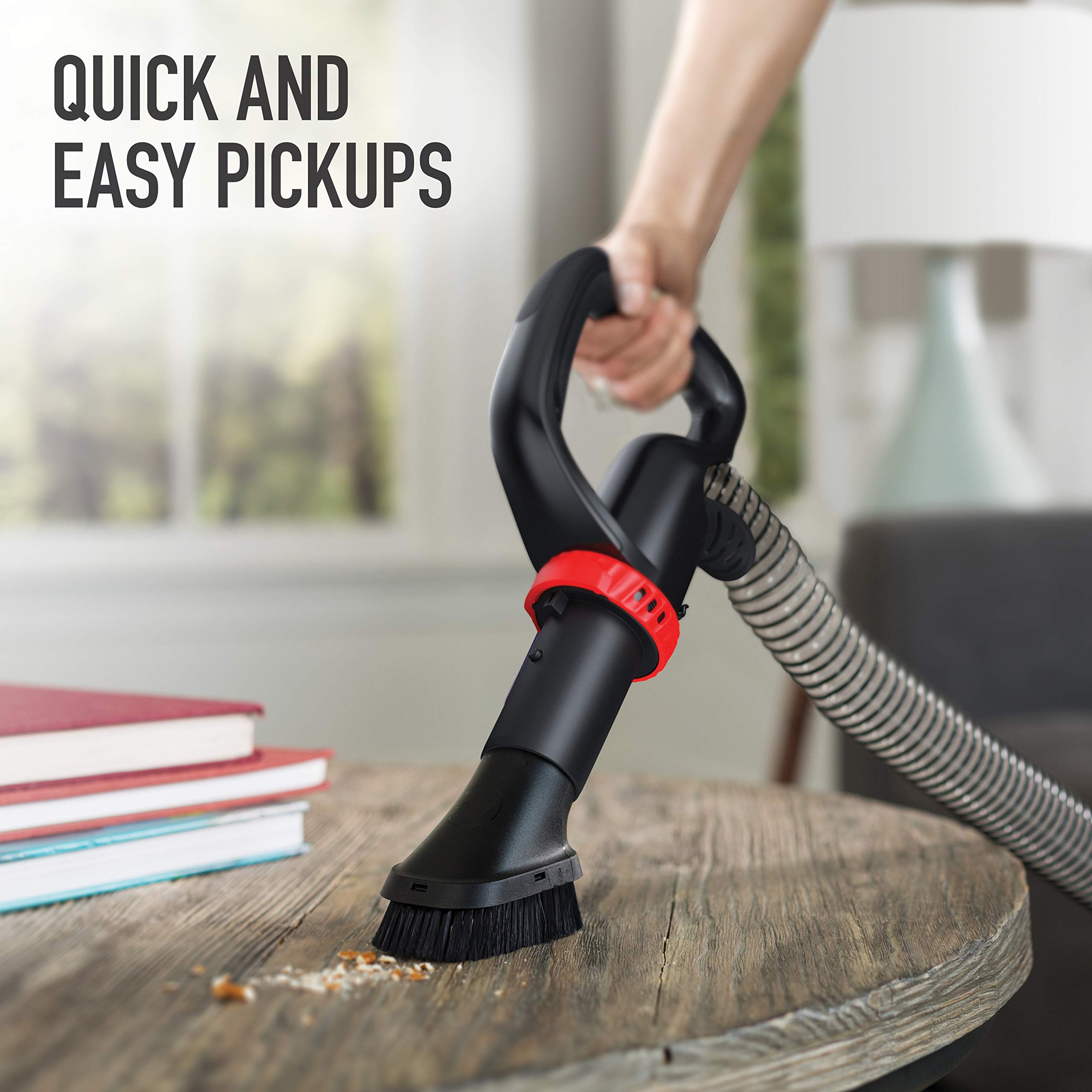 Hoover MaxLife Pro Pet Swivel brush-roll action for deep carpet cleaning.