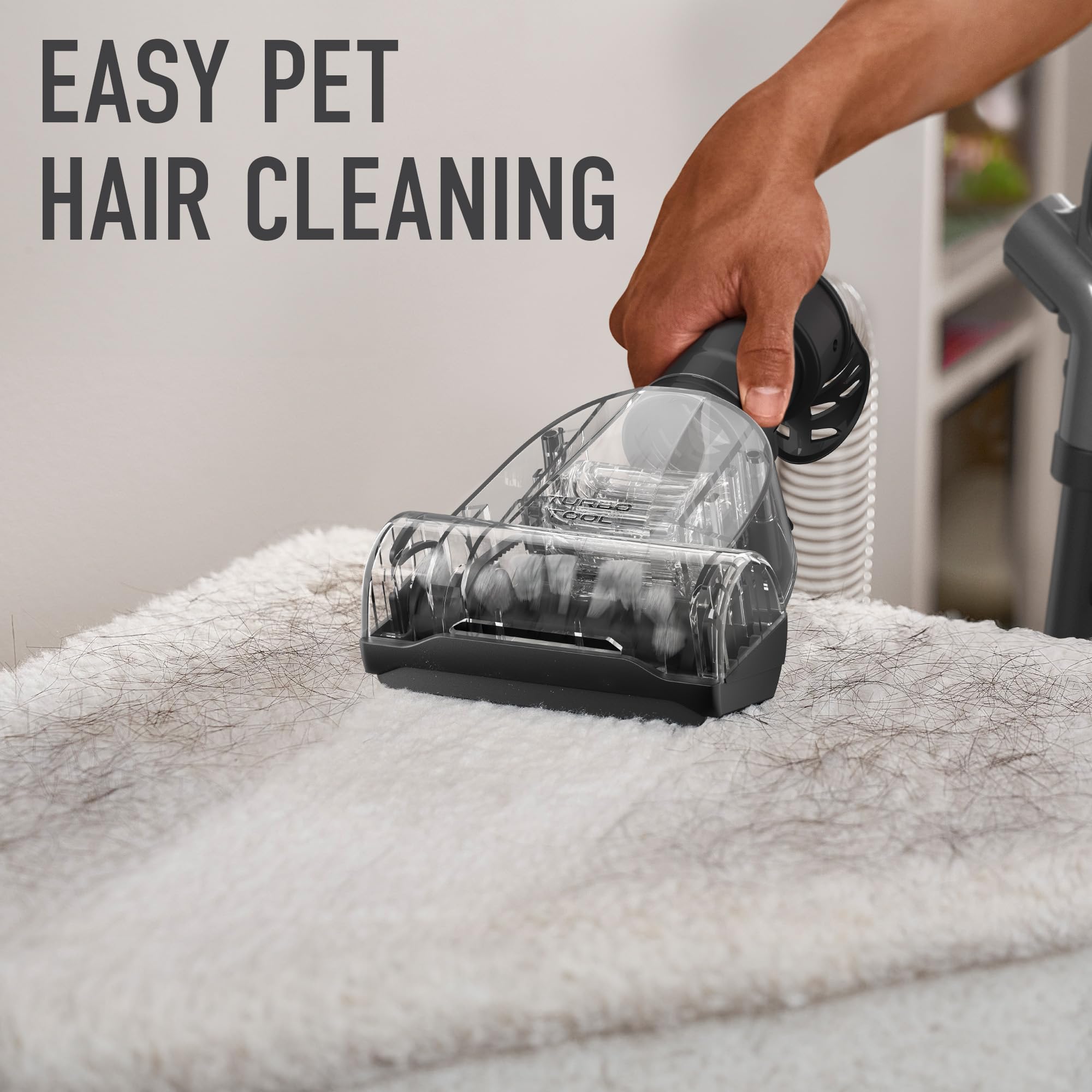 Hoover Rewind Pet compact design aids easy storage.