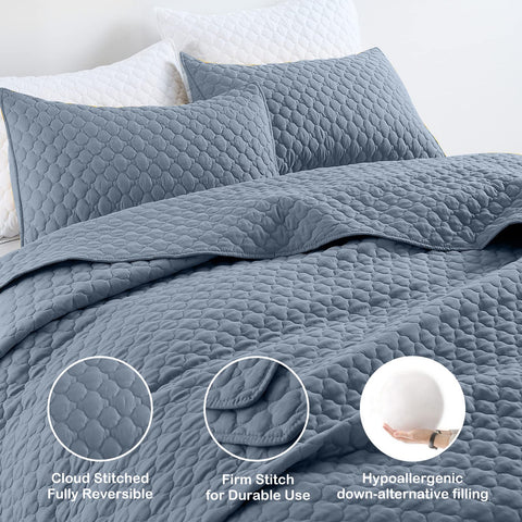 HORIMOTE HOME bedspread close-up of soft, breathable microfiber fabric.