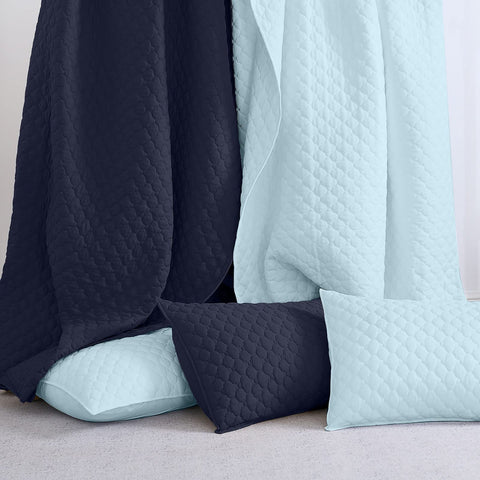 HORIMOTE HOME easy-care quilt withstands frequent cold-water washes.