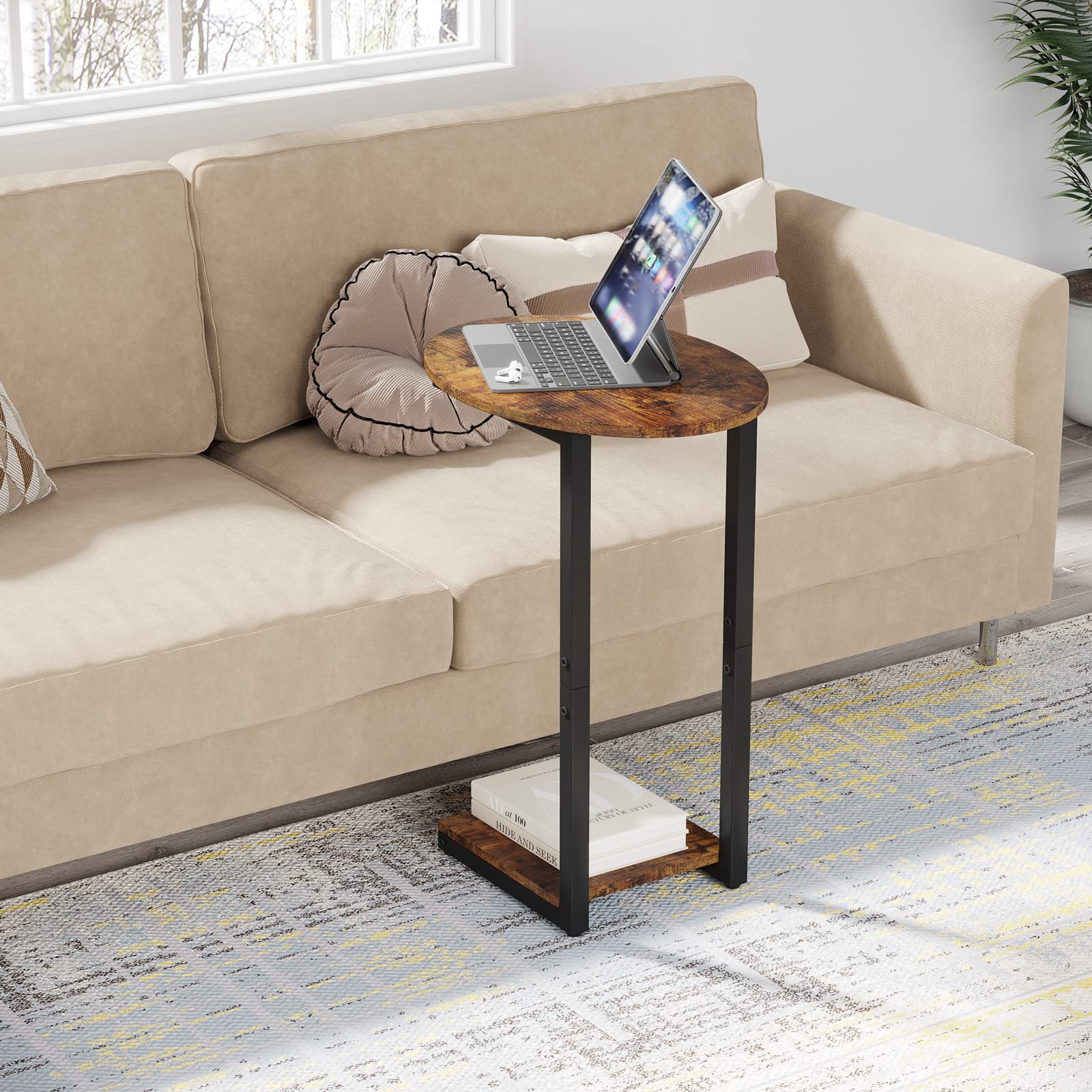Hosfais side table features an easy, numbered assembly process