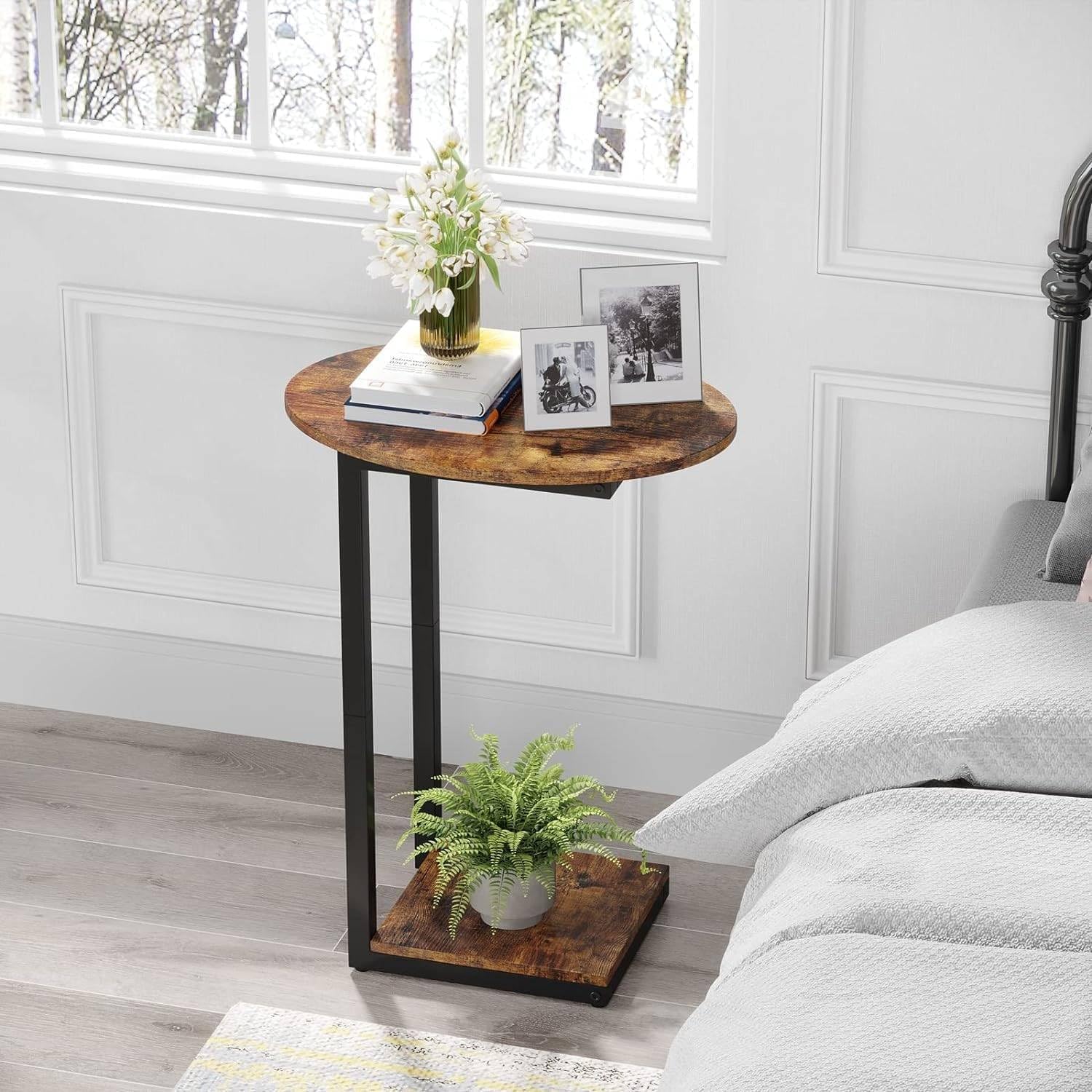 Hosfais side table suitable for small spaces between furniture