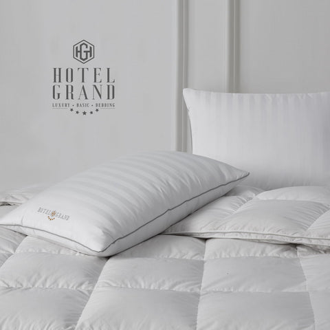 Hotel Grand hypoallergenic feather-down close-up indicating clean materials.