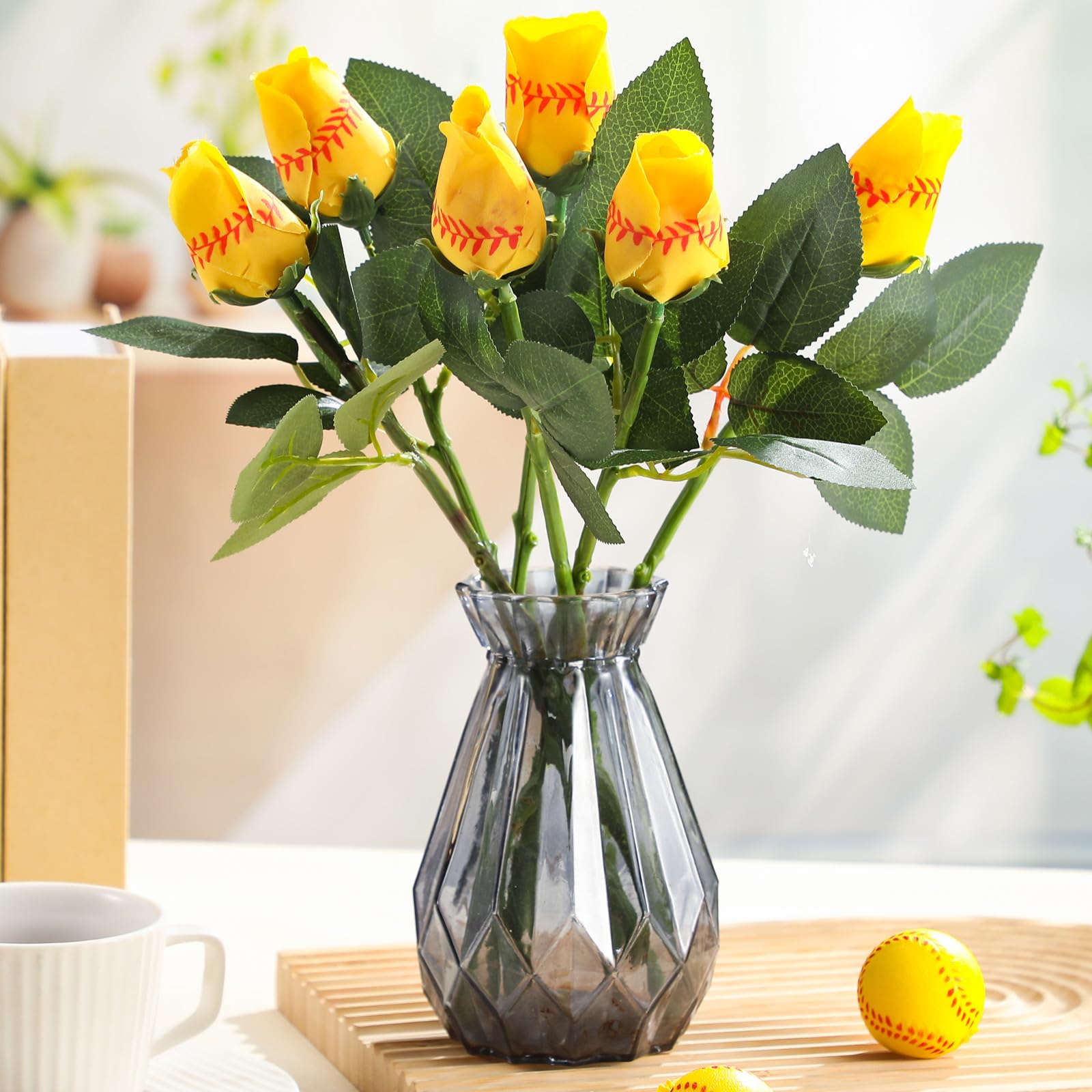 Hotop softball roses table decoration ideas for team celebrations.