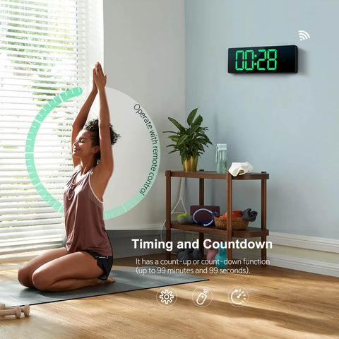 Hournor automatic brightness dimmer adapts for comfortable viewing day and night.