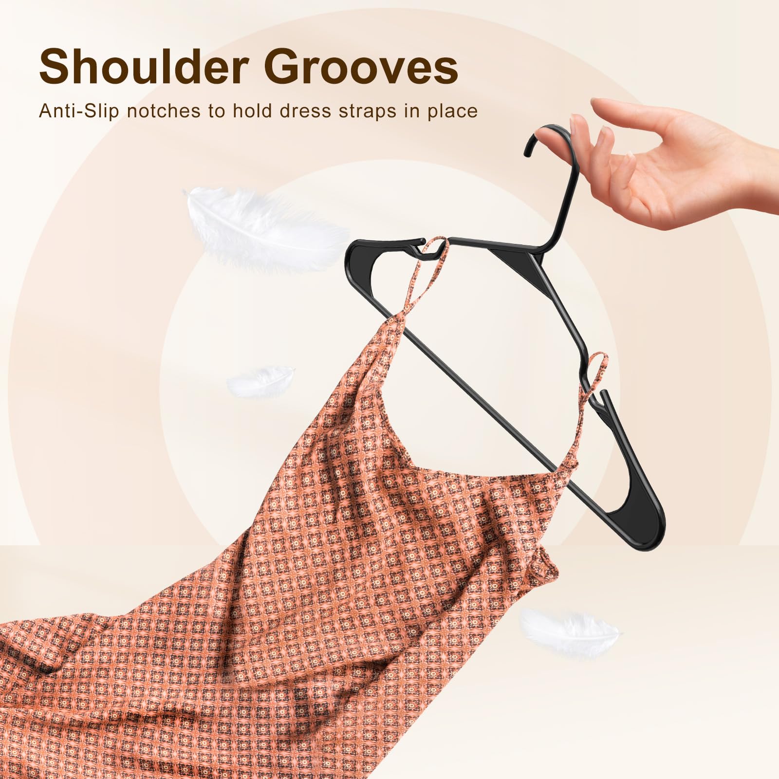 House Day heavy-duty plastic hangers support coats and jackets with reinforced necks.