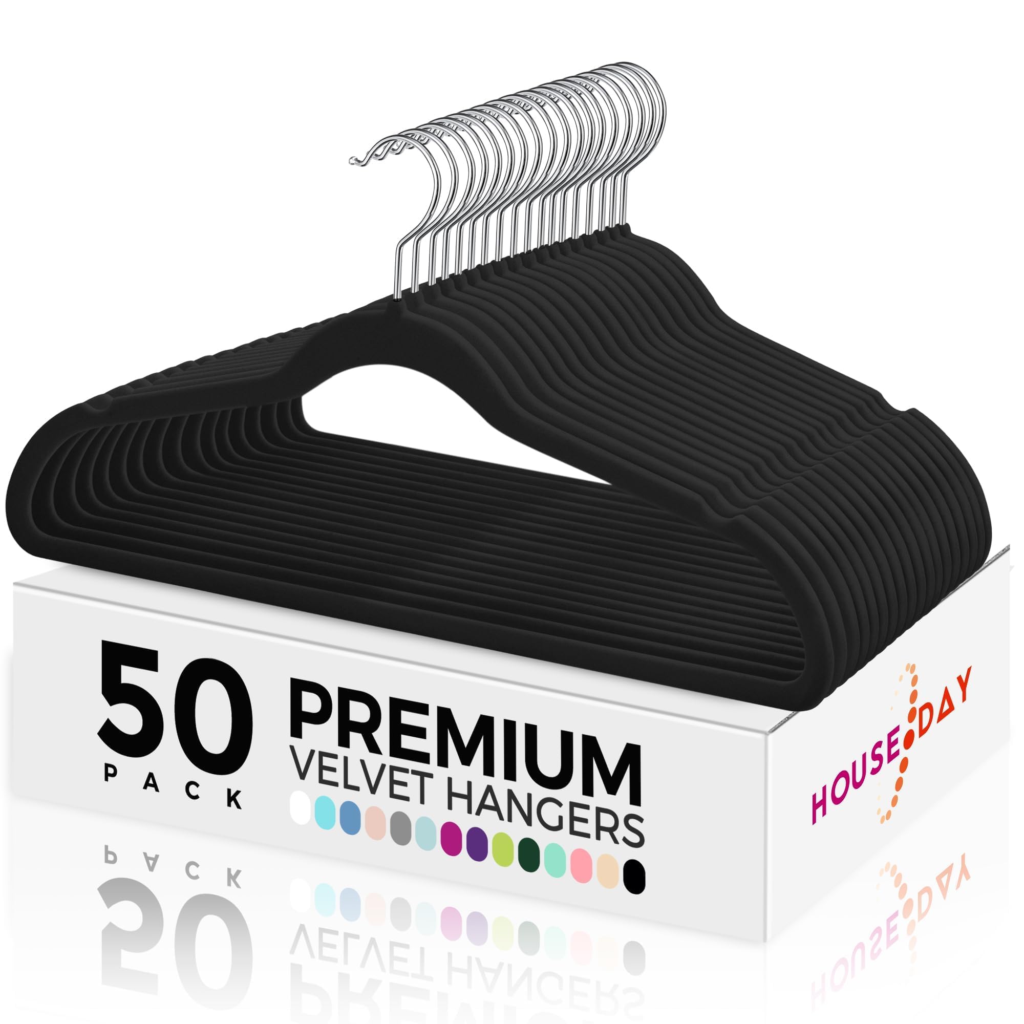 HOUSE DAY premium velvet hangers in black with close-up non-slip surface.