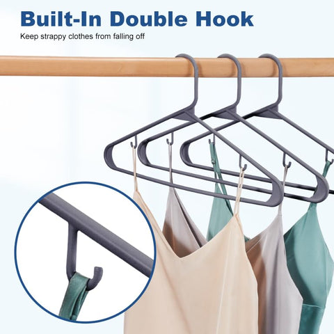 HOUSE DAY non-slip design prevents slipping for a tidy wardrobe.