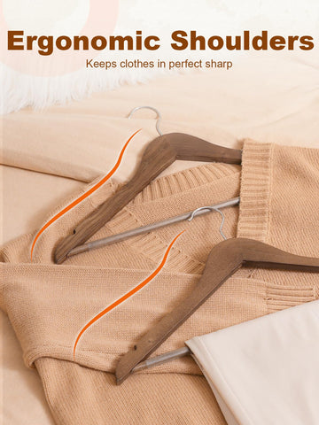 House Day 360-degree rotating hook shows easy access and rust resistance.