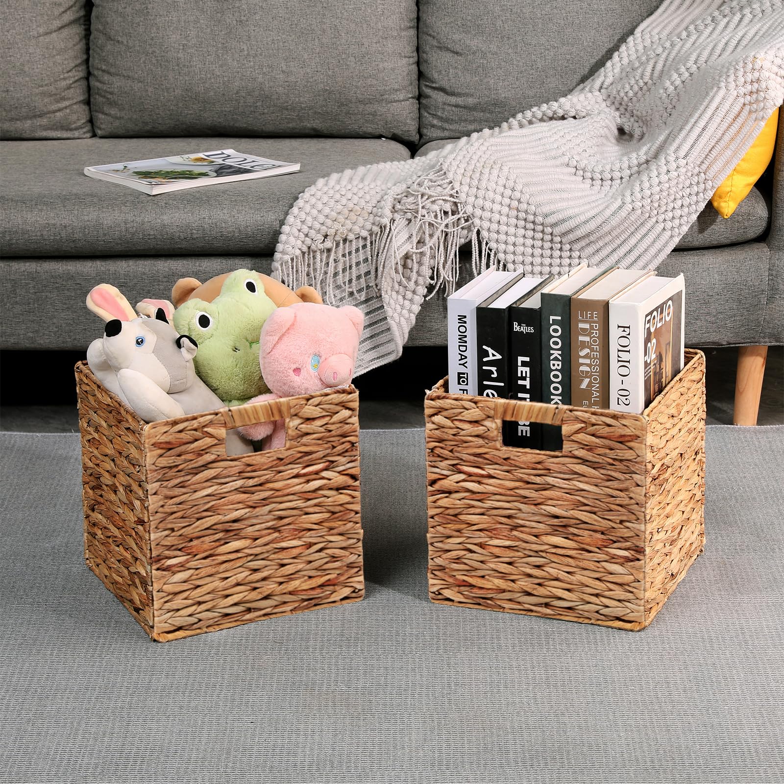 HOYCYA6 wicker storage cube with built-in handles for easy transport