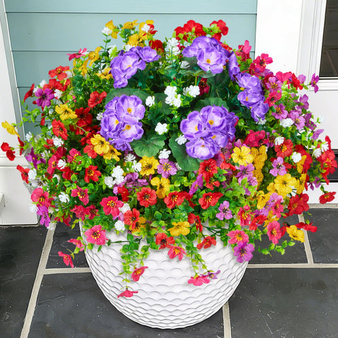 Hrobek realistic petals close-up for natural-looking decor