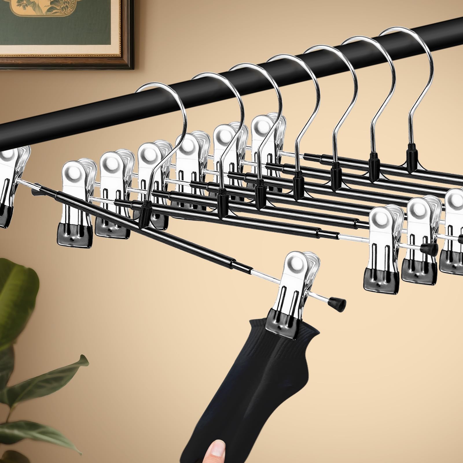 HUADYMEET adjustable clip-width hangers prevent marks while securing garments