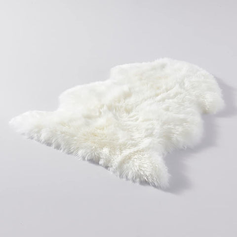 HUAHOO premium sheepskin rug gift idea warm, luxury present for home lovers.