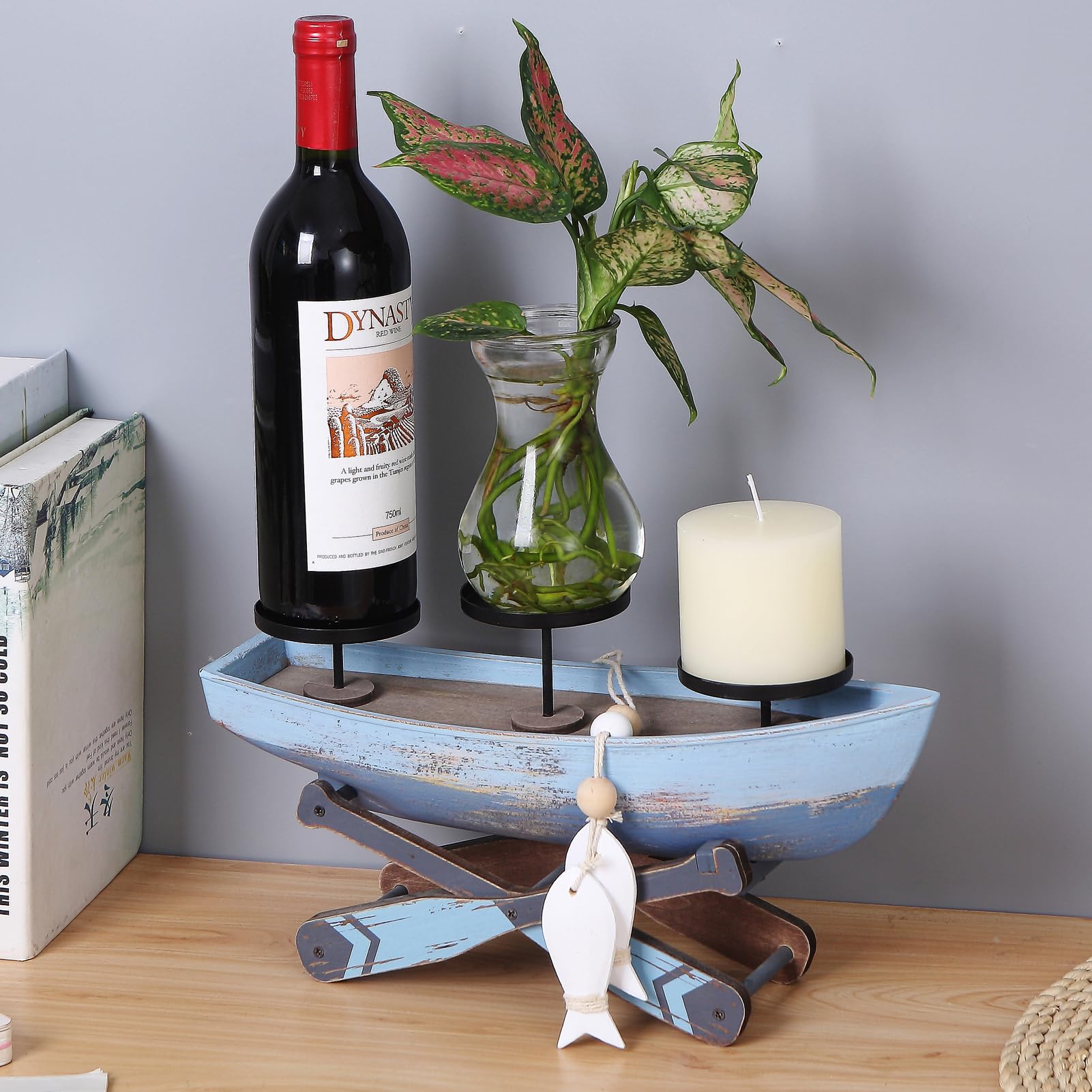 Huajie Lake House Decor Candle Holder makes a thoughtful housewarming gift.