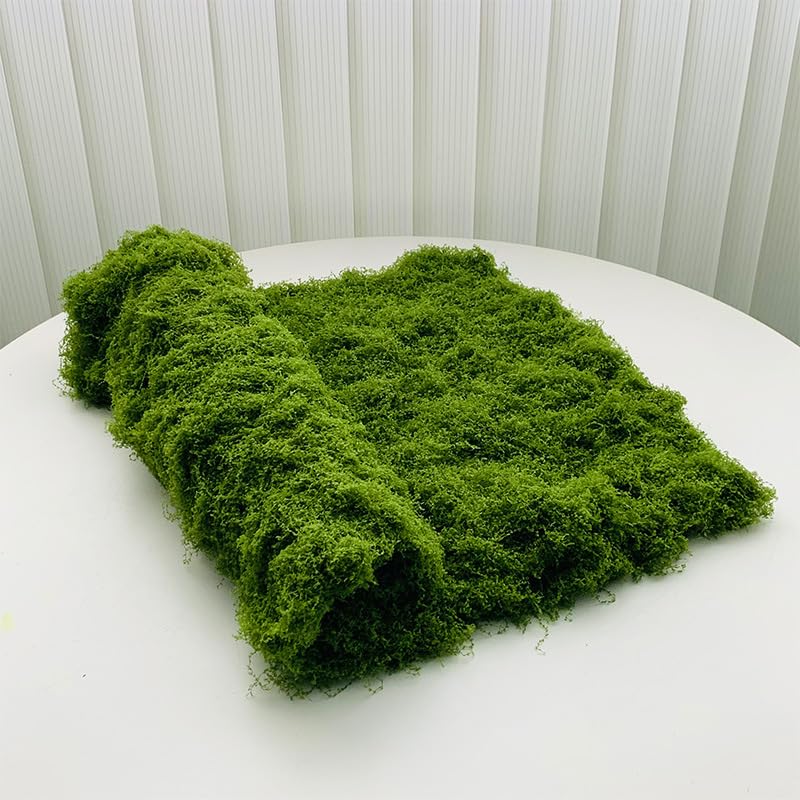 Huamanyuancraft artificial moss mat in dark green for lush indoor decor; no watering required.