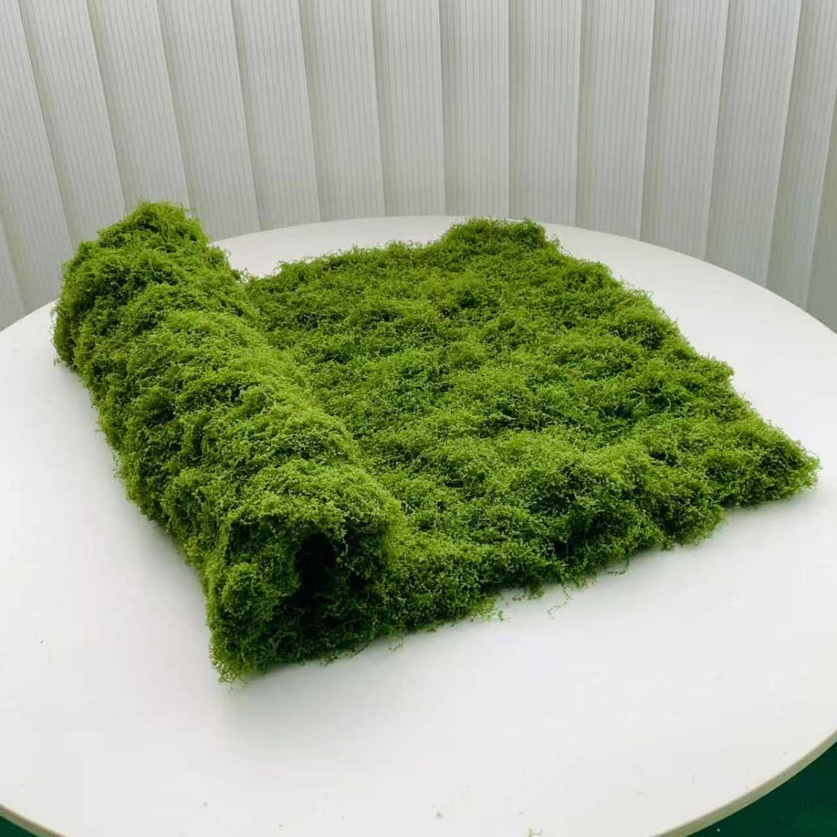 Huamanyuancraft artificial moss mat green square for walls, lightweight texture.