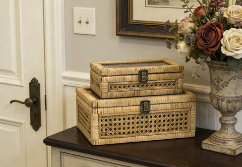 HUAXIN CRAFT H display box with lid keeps belongings organized
