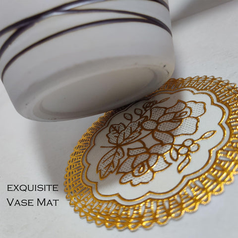 HUBUISH protective vase mat safeguards delicate surfaces