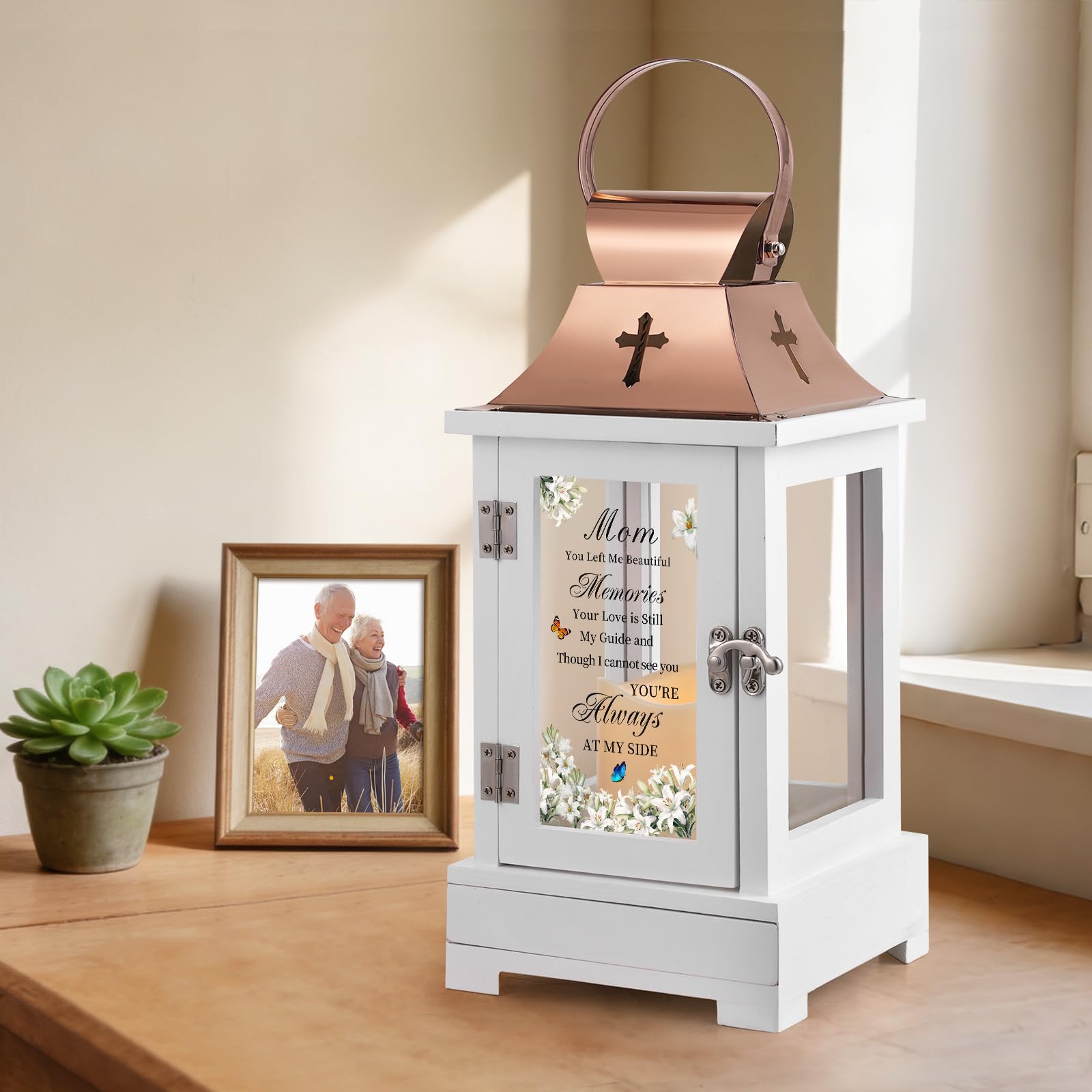 HugMemories Memorial Lantern battery compartment indicates battery-powered glow