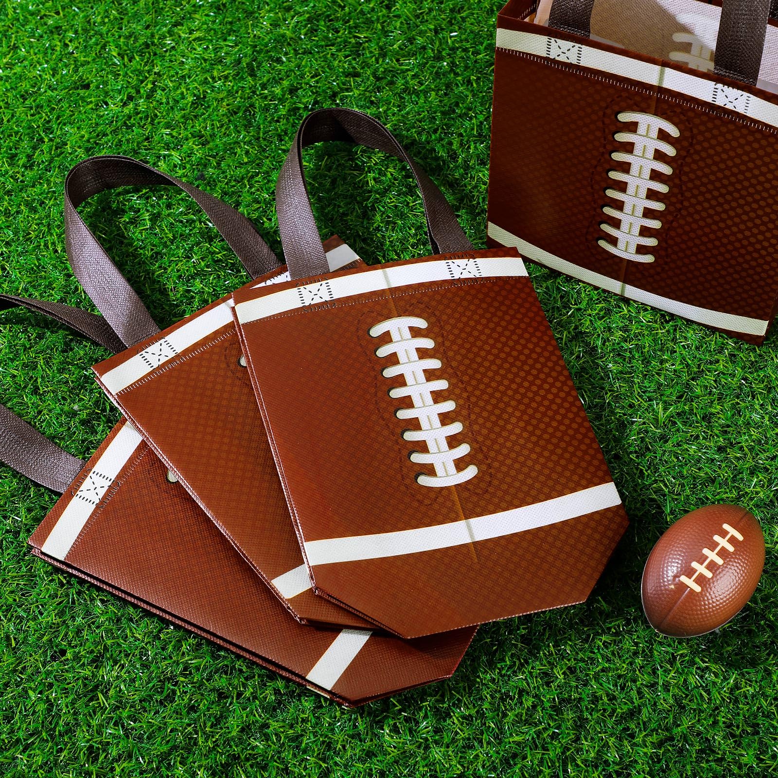 Huhumy multipurpose use case image showing candies and small gifts fit inside.