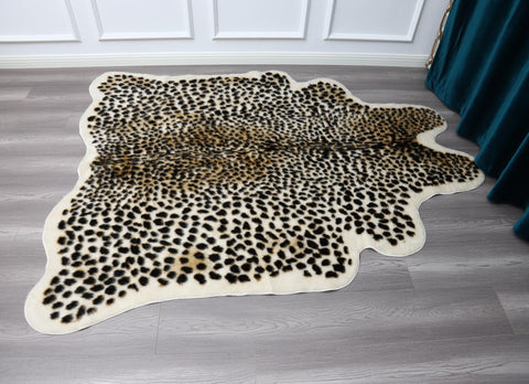 Huichenxing2021FURSTORE leopard-print texture closeup shows plush surface detail