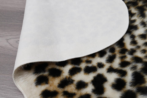 Huichenxing2021FURSTORE suede-backed rug underside emphasizes durability